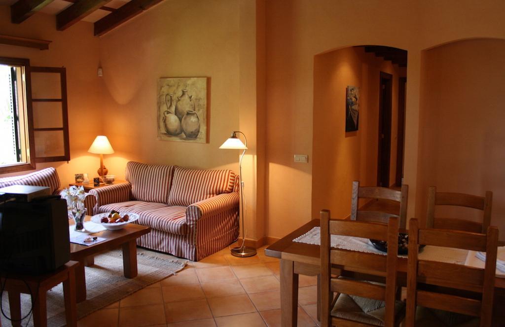 Finca Son Sampoli - Agroturismo Son Sampoli Apartment Llucmajor  Bilik gambar